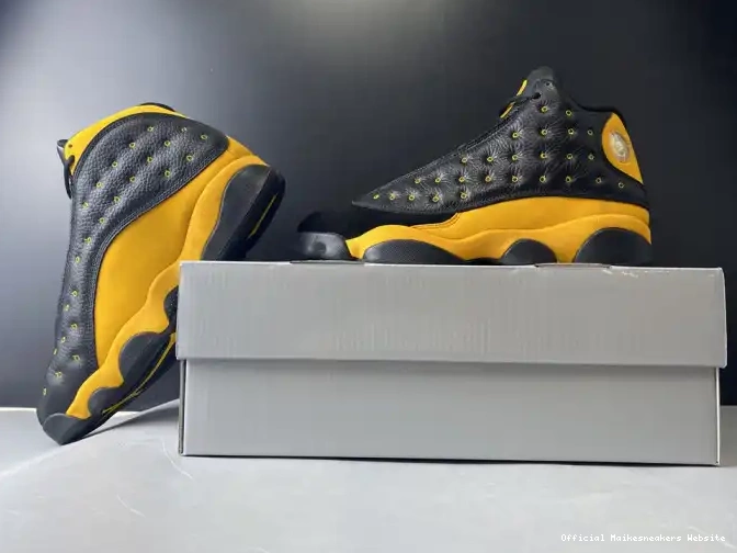 Official Maikesneakers Air AR4390-035 High Retro 13 Jordan Oregon League 0527